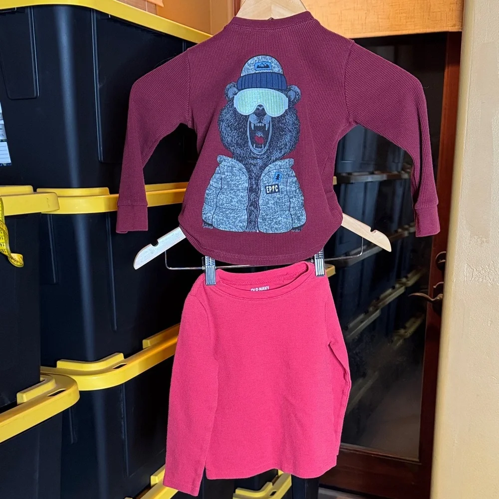 Old Navy Red & Garanimals Burgundy Snowboarding Bear Thermal Tops 2 Pk Size 4T